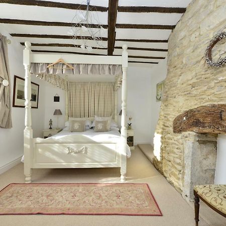 Kemble Cottage Bradford-On-Avon ภายนอก รูปภาพ