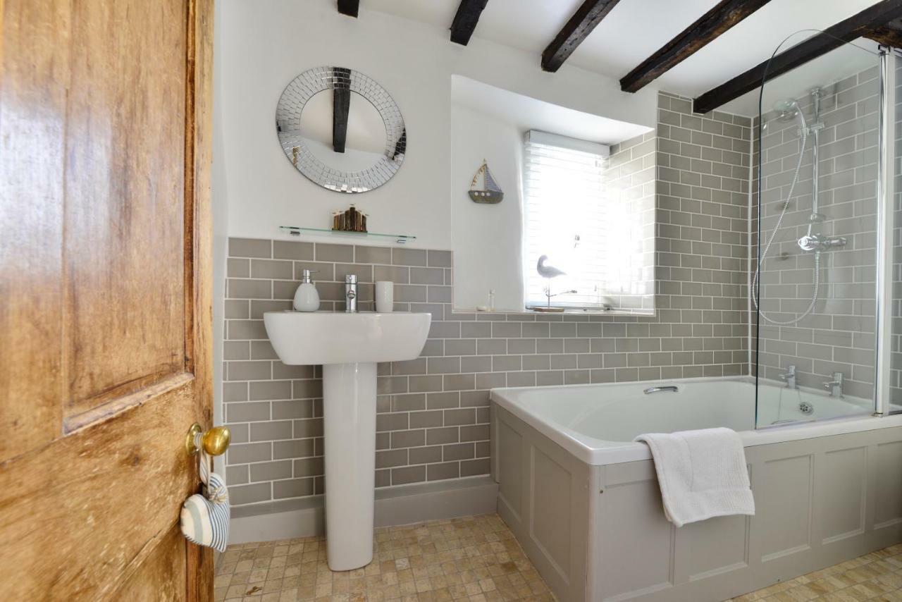 Kemble Cottage Bradford-On-Avon ภายนอก รูปภาพ